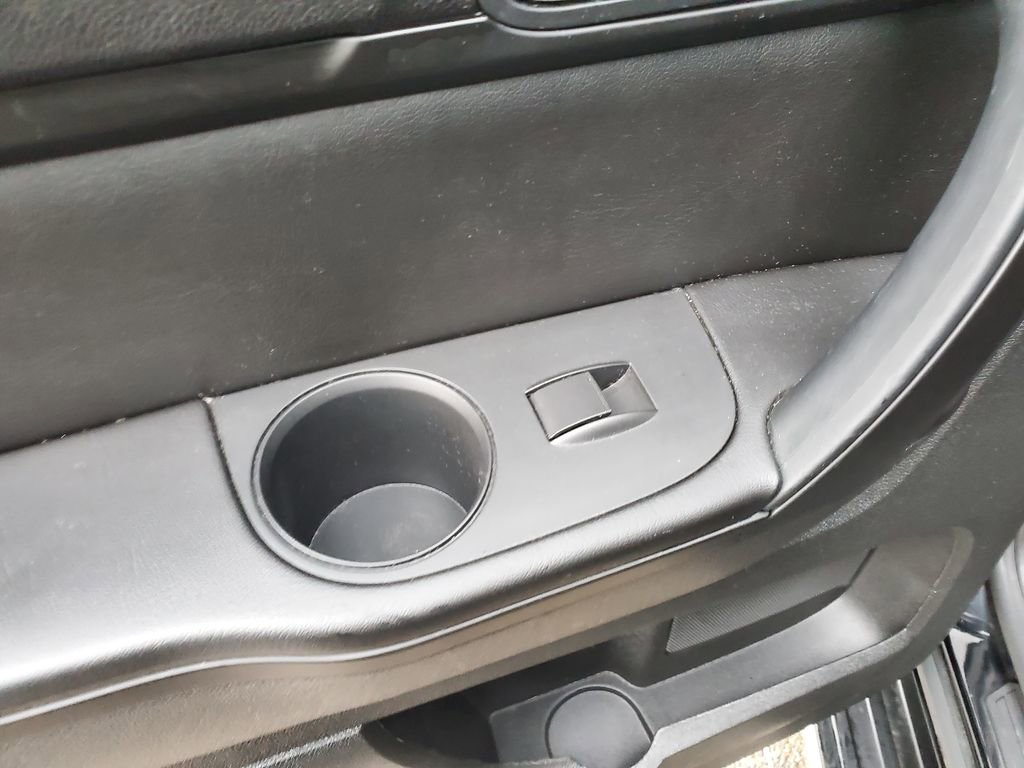 Used 2016 GMC Acadia SL image 13