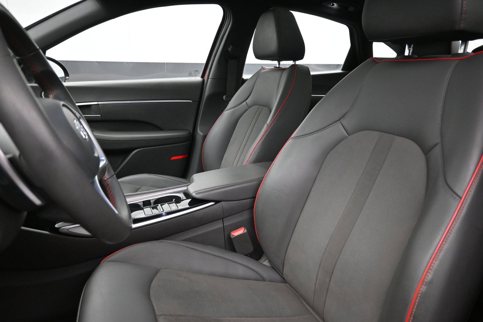 Used 2023 Hyundai Sonata SEL Plus FWD image 11
