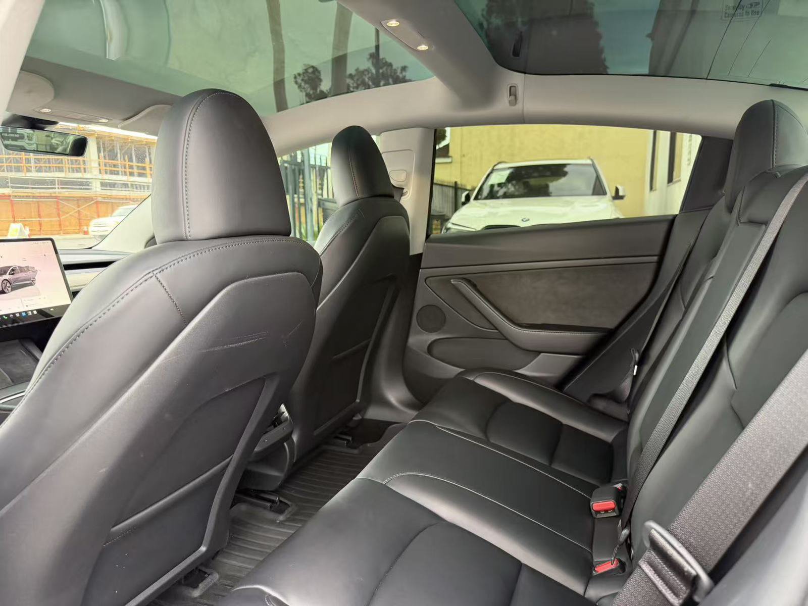 Used 2023 Tesla Model 3 Standard Range RWD image 8