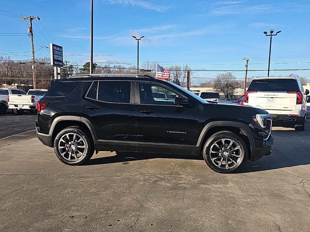 New 2026 GMC Terrain Elevation w/ Elevation Premium Package image 2