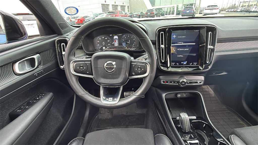 Used 2020 Volvo XC40 T5 R-Design w/ Protection Package Premier image 8