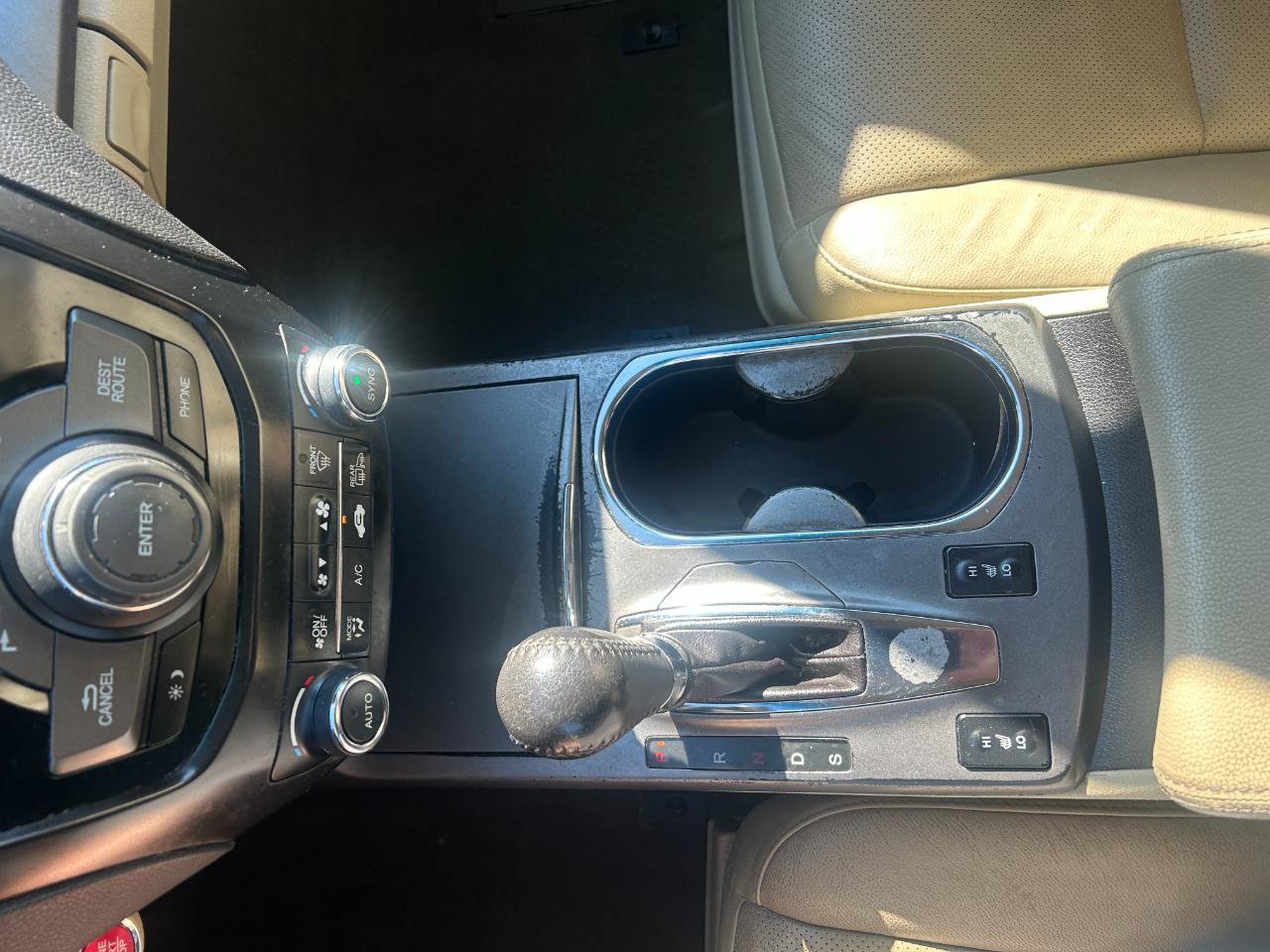 Used 2014 Acura RDX w/ Technology Package AWD/4WD image 22