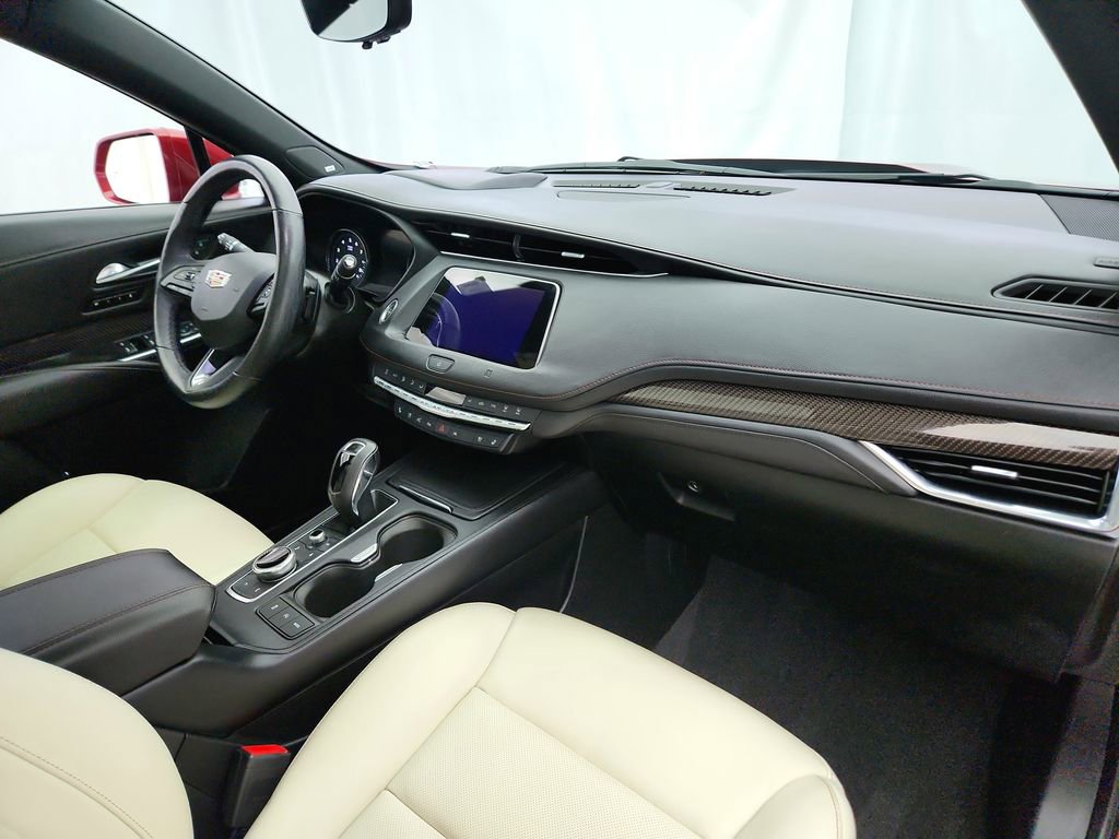 Used 2019 Cadillac XT4 Sport image 30