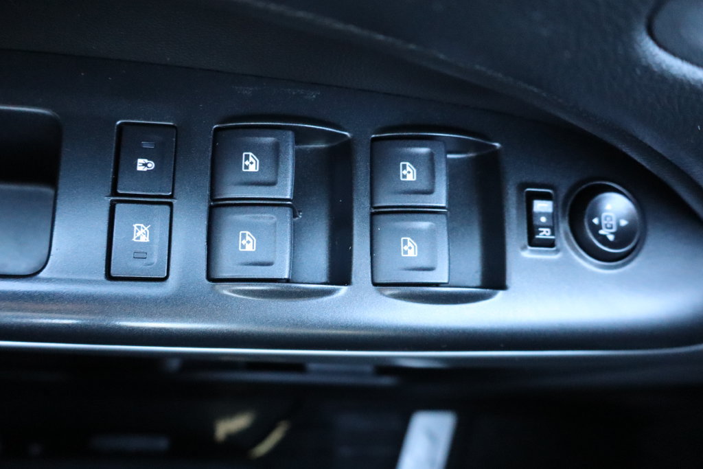 Used 2022 Chevrolet Colorado ZR2 AWD/4WD image 17