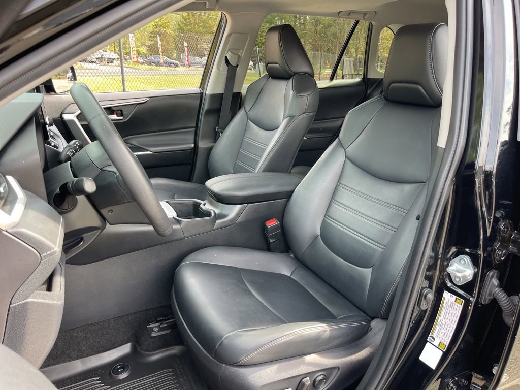 Used 2024 Toyota RAV4 XLE Premium w/ Weather Package AWD/4WD image 20
