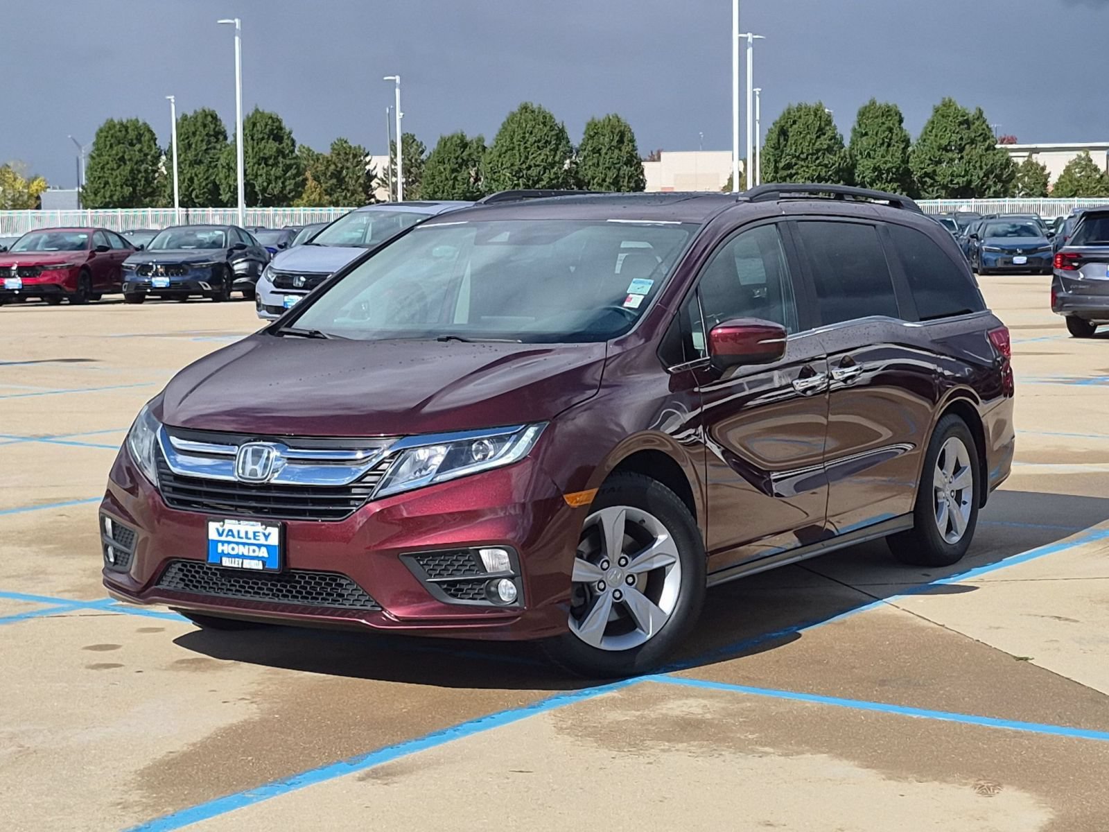 Certified 2018 Honda Odyssey EX-L image 2