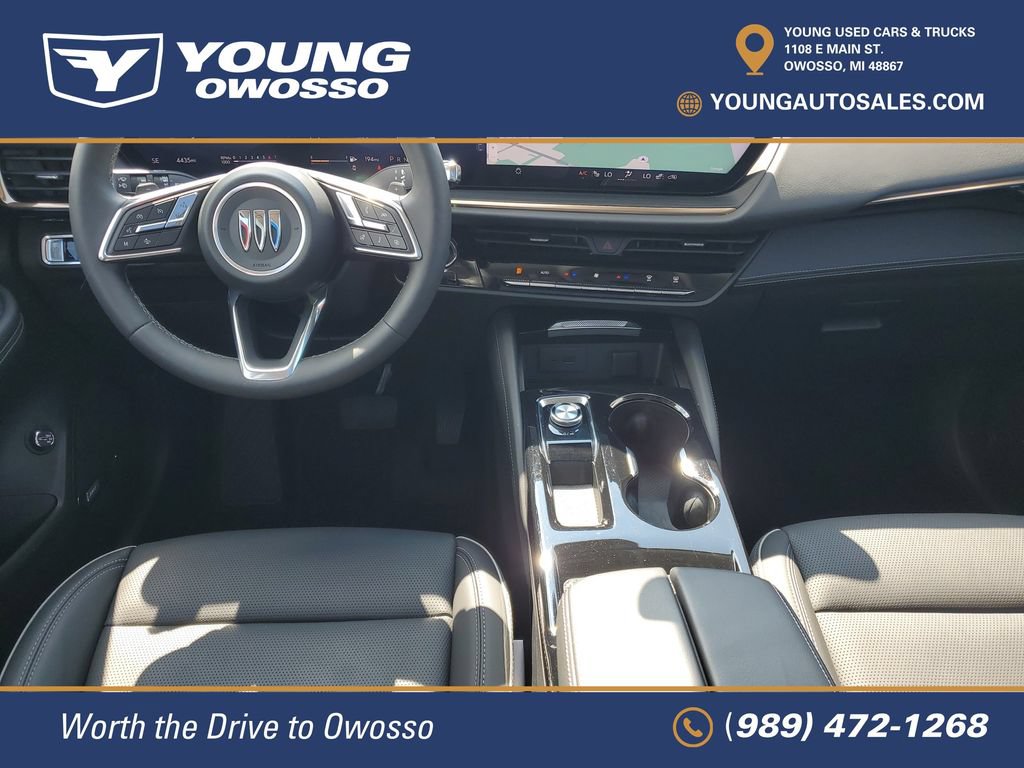 Used 2025 Buick Envision Avenir AWD/4WD image 26