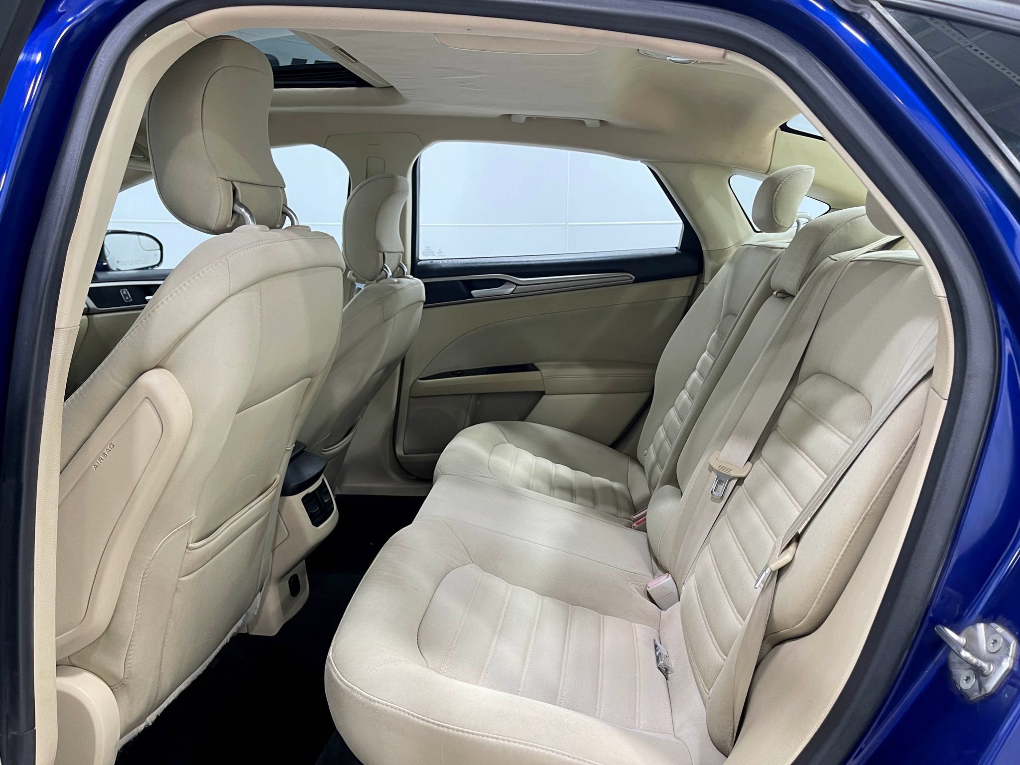 Used 2013 Ford Fusion SE FWD image 27