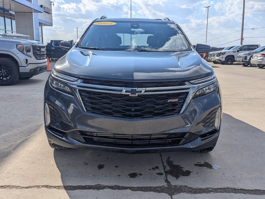 Used 2023 Chevrolet Equinox RS w/ RS Leather Package image 11
