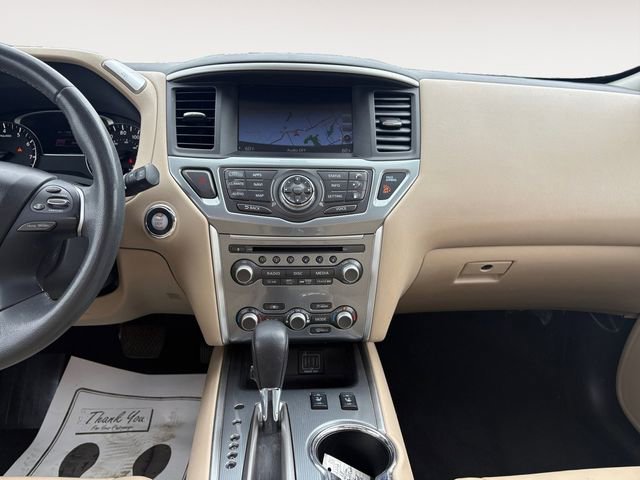 Used 2018 Nissan Pathfinder SL w/ SL Premium Package AWD/4WD image 10