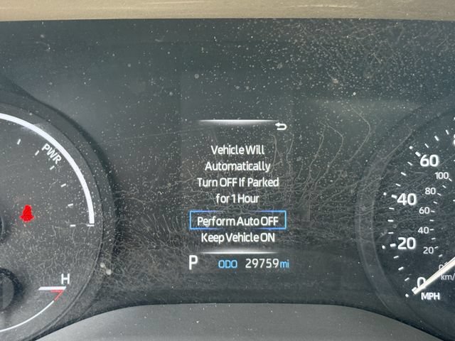 Certified 2024 Toyota Sienna XLE FWD image 17