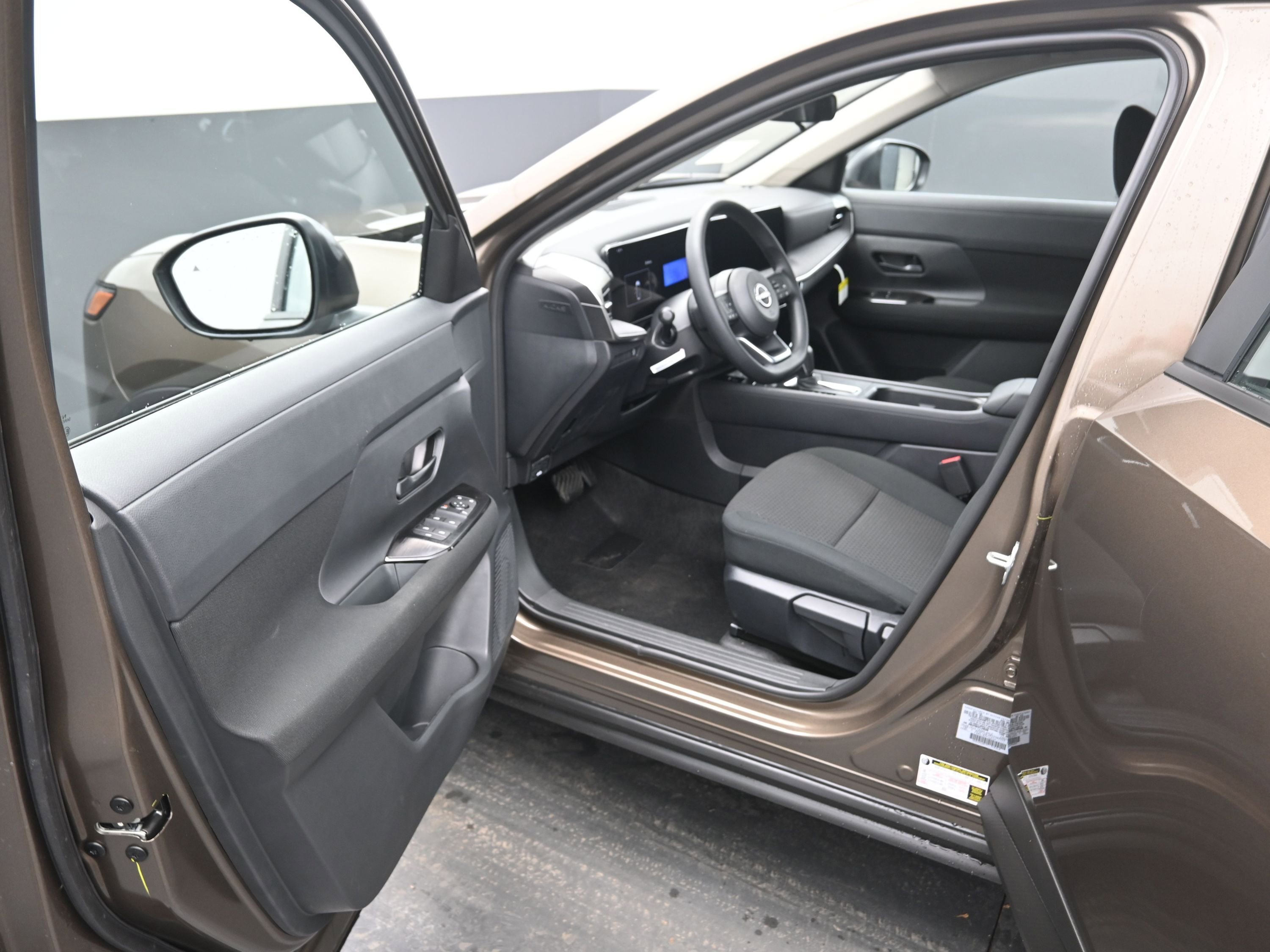 New 2026 Nissan Kicks S image 10