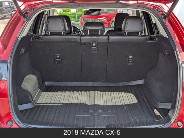 Used 2018 MAZDA CX-5 Touring w/ Preferred Equipment Package FWD image 10