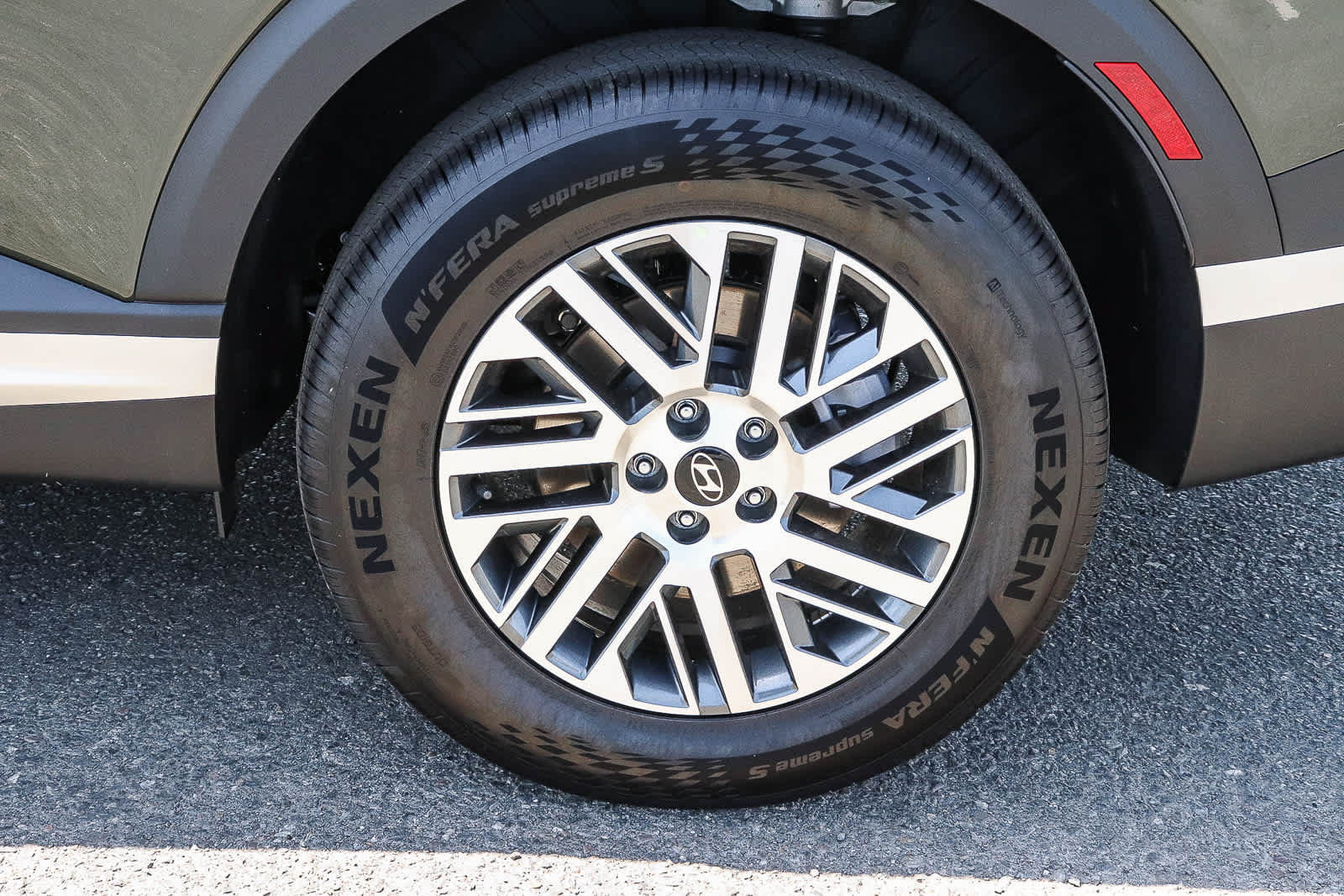 New 2026 Hyundai Palisade SEL FWD image 13