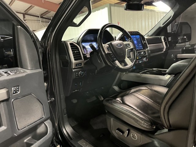 Used 2022 Ford F350 Platinum image 9