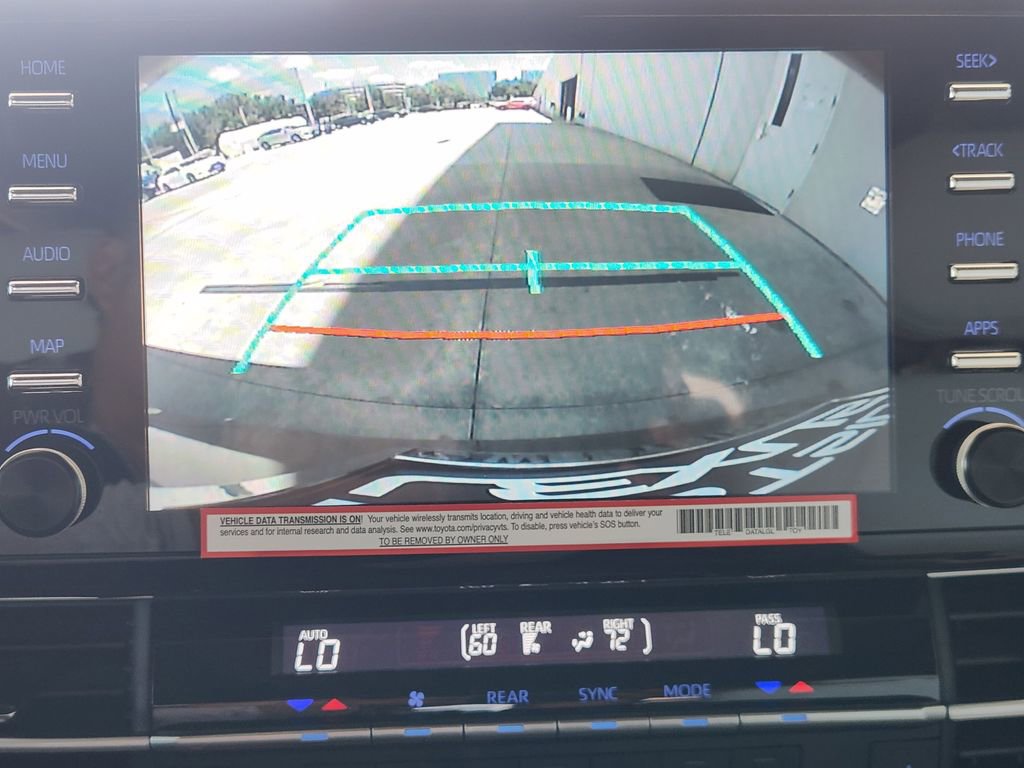 Used 2022 Toyota Sienna XSE w/ XSE Plus Package FWD image 17
