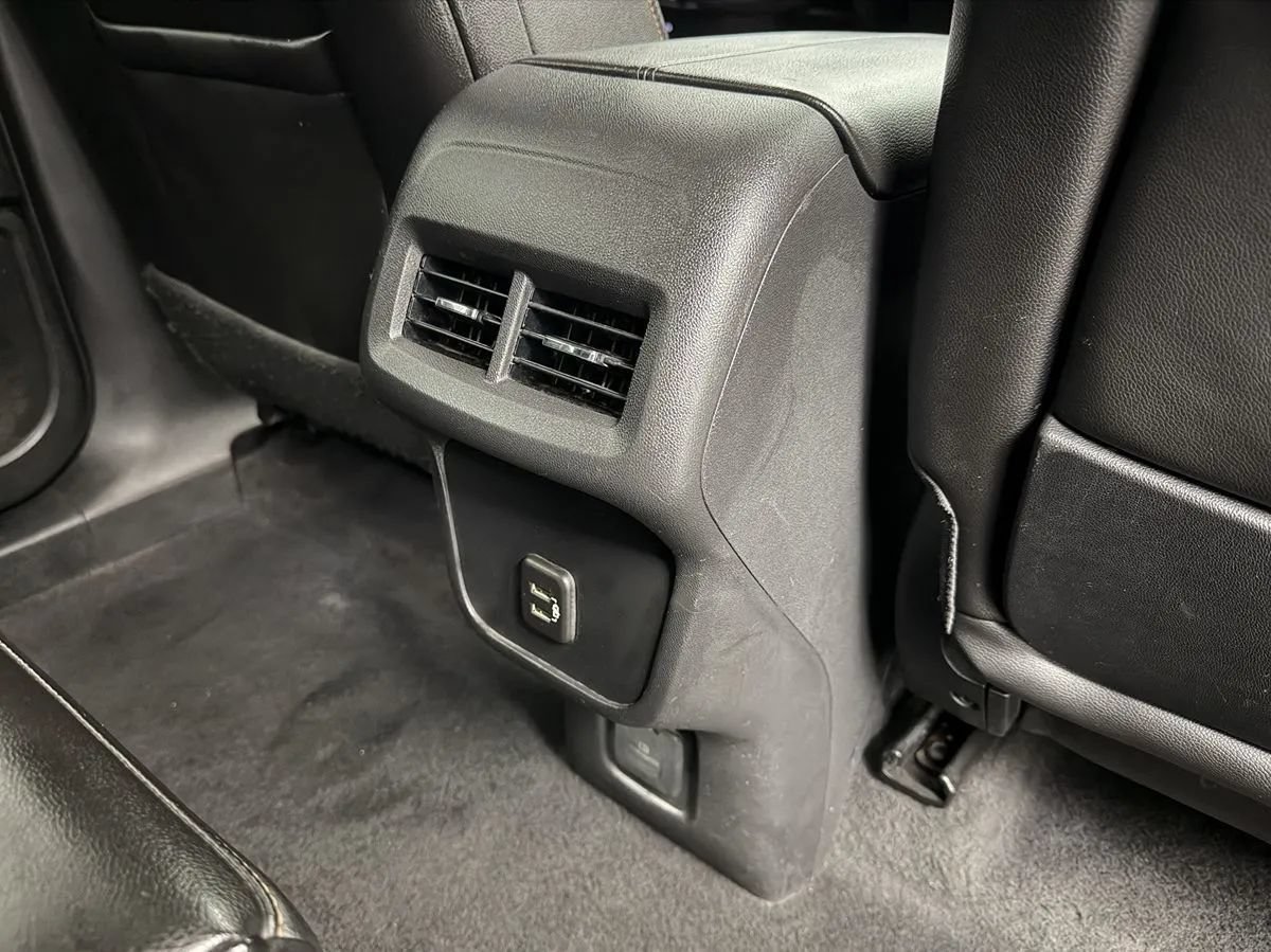 Used 2021 GMC Terrain SLT w/ Infotainment Package II FWD image 27