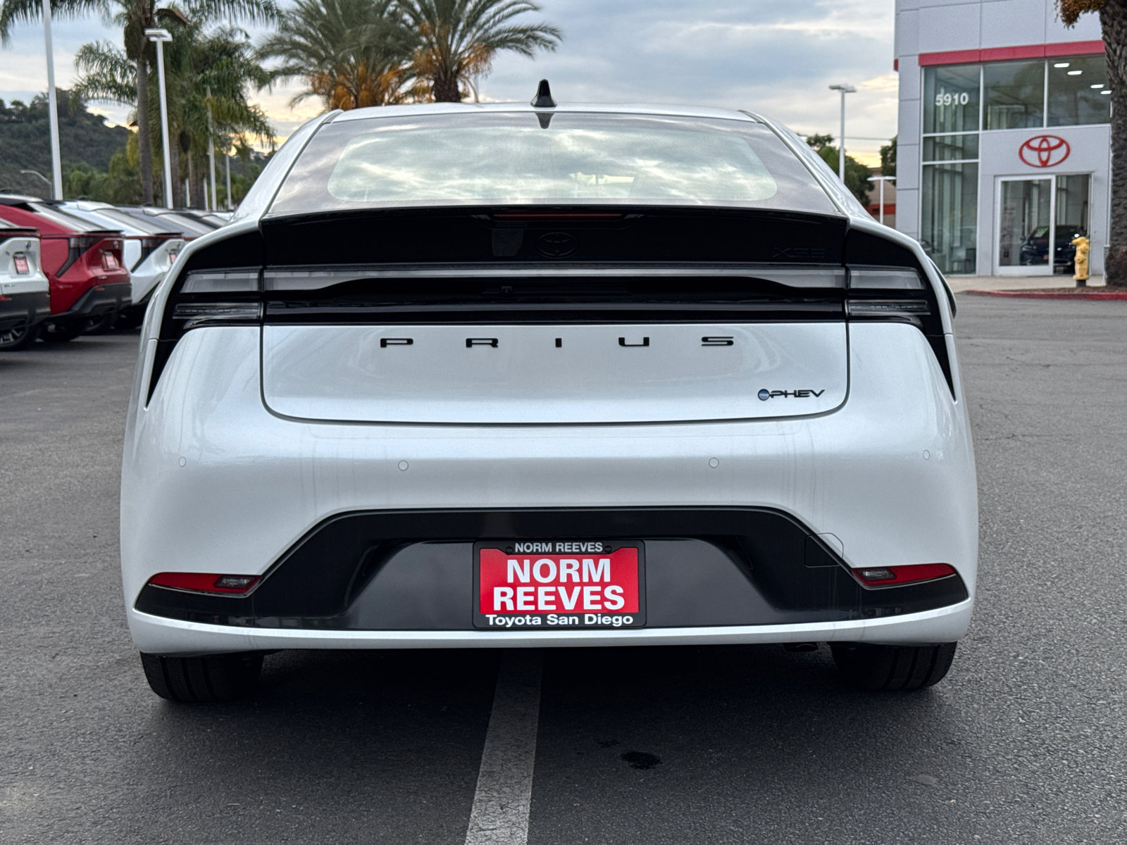 New 2026 Toyota Prius Plug-In Hybrid image 10