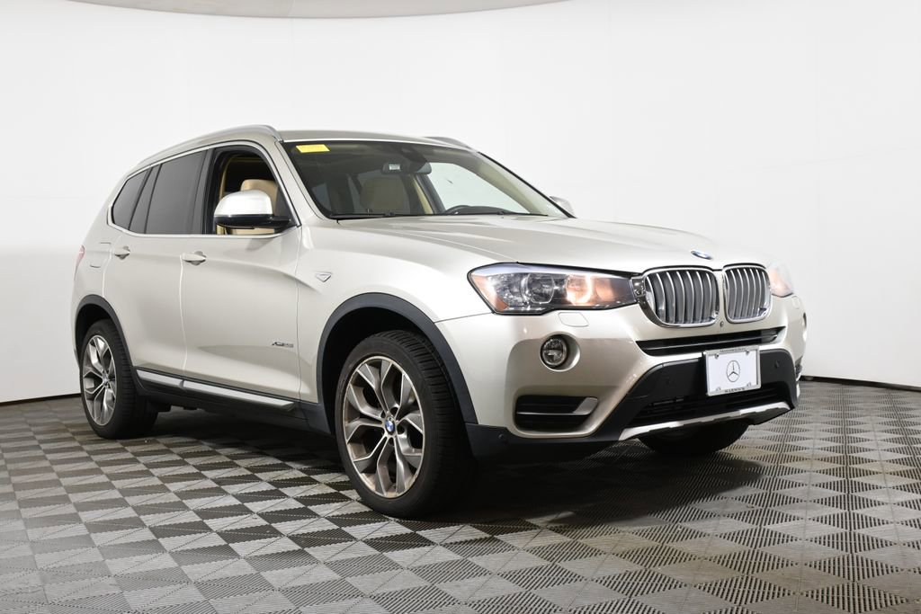 Used 2017 BMW X3 xDrive28i AWD/4WD image 9