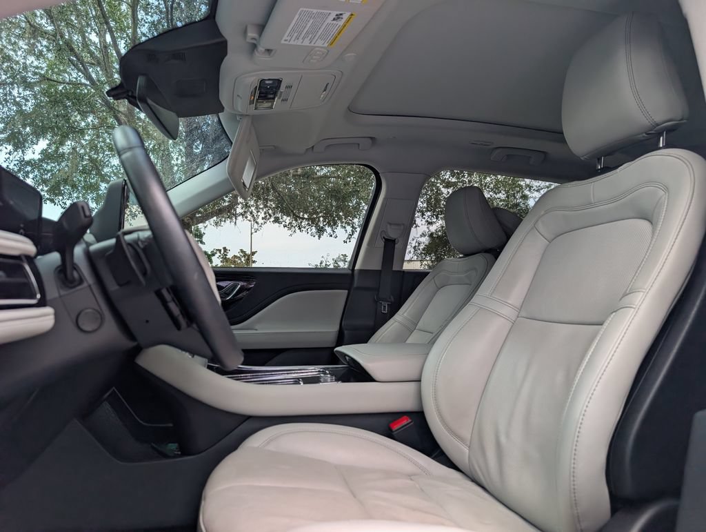 Used 2025 Lincoln Aviator Reserve w/ Jet Appearance Package RWD image 15