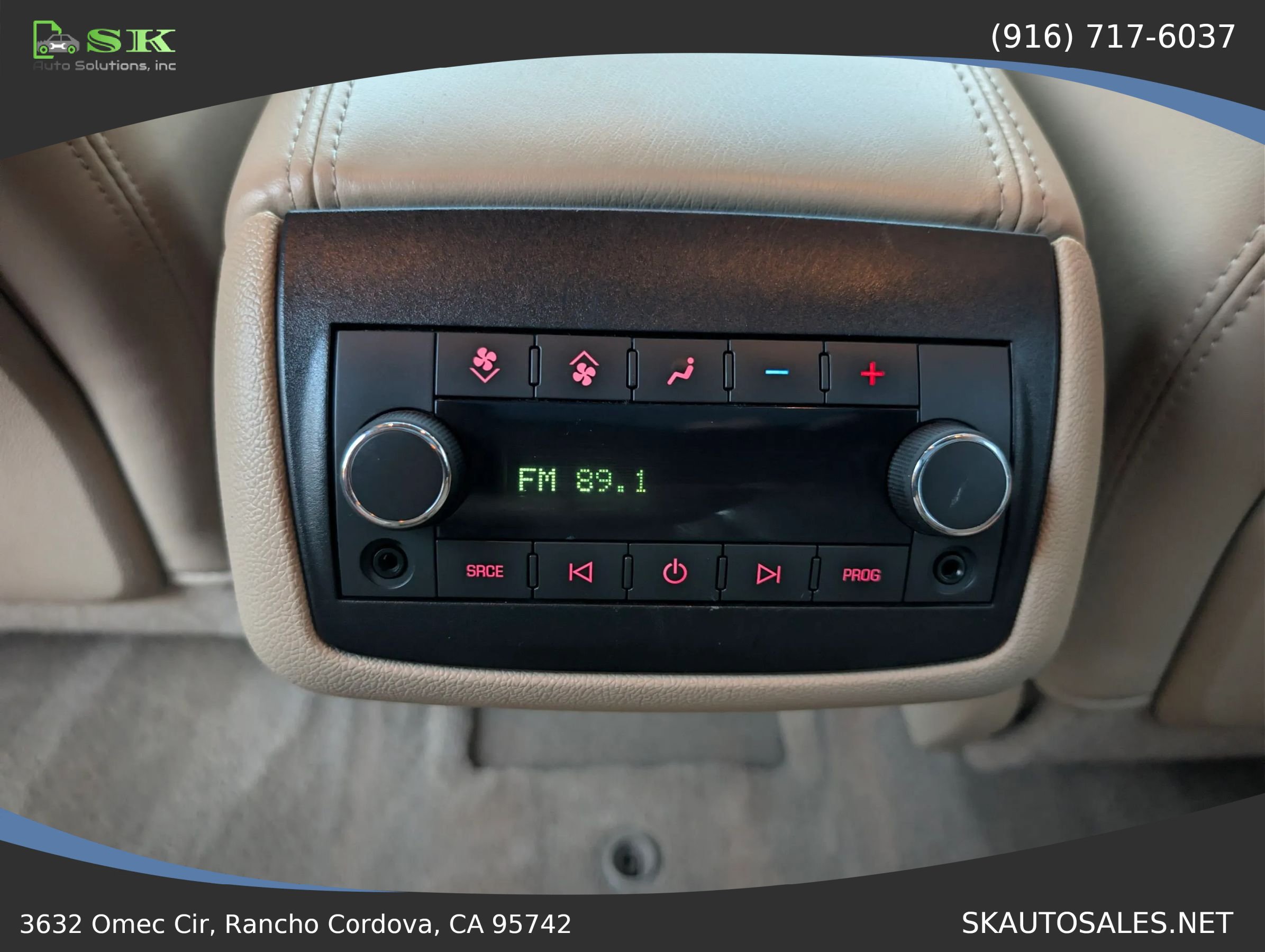 Used 2012 GMC Acadia Denali AWD/4WD image 22