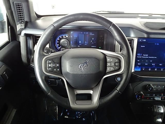Used 2022 Ford Bronco Outer Banks image 20