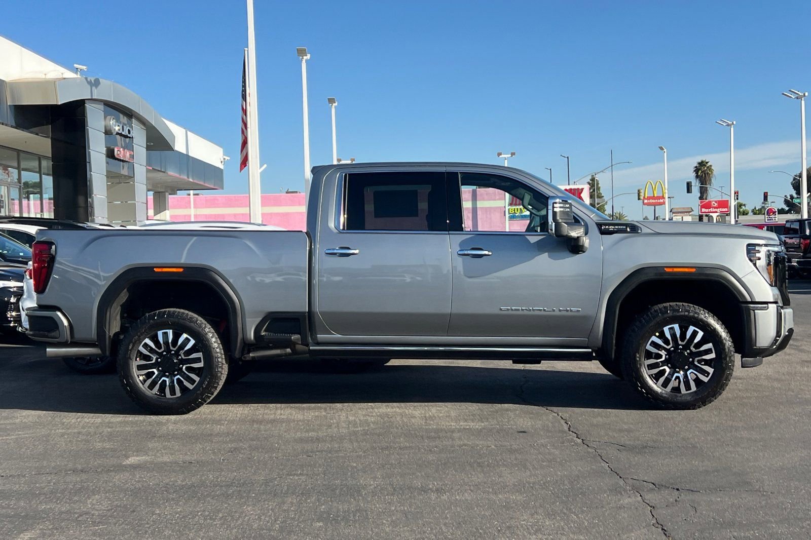 New 2026 GMC Sierra 3500 Denali Ultimate image 4