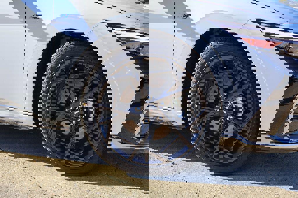 New 2026 Hyundai Elantra N Line image 30