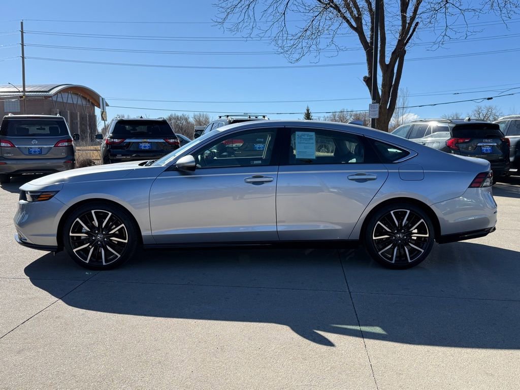 Certified 2025 Honda Accord Touring image 7