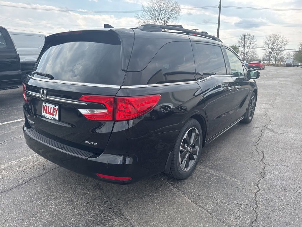 Used 2024 Honda Odyssey Elite image 10