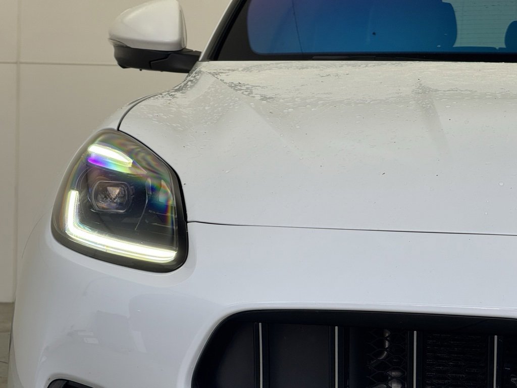 New 2024 Maserati Grecale GT image 29