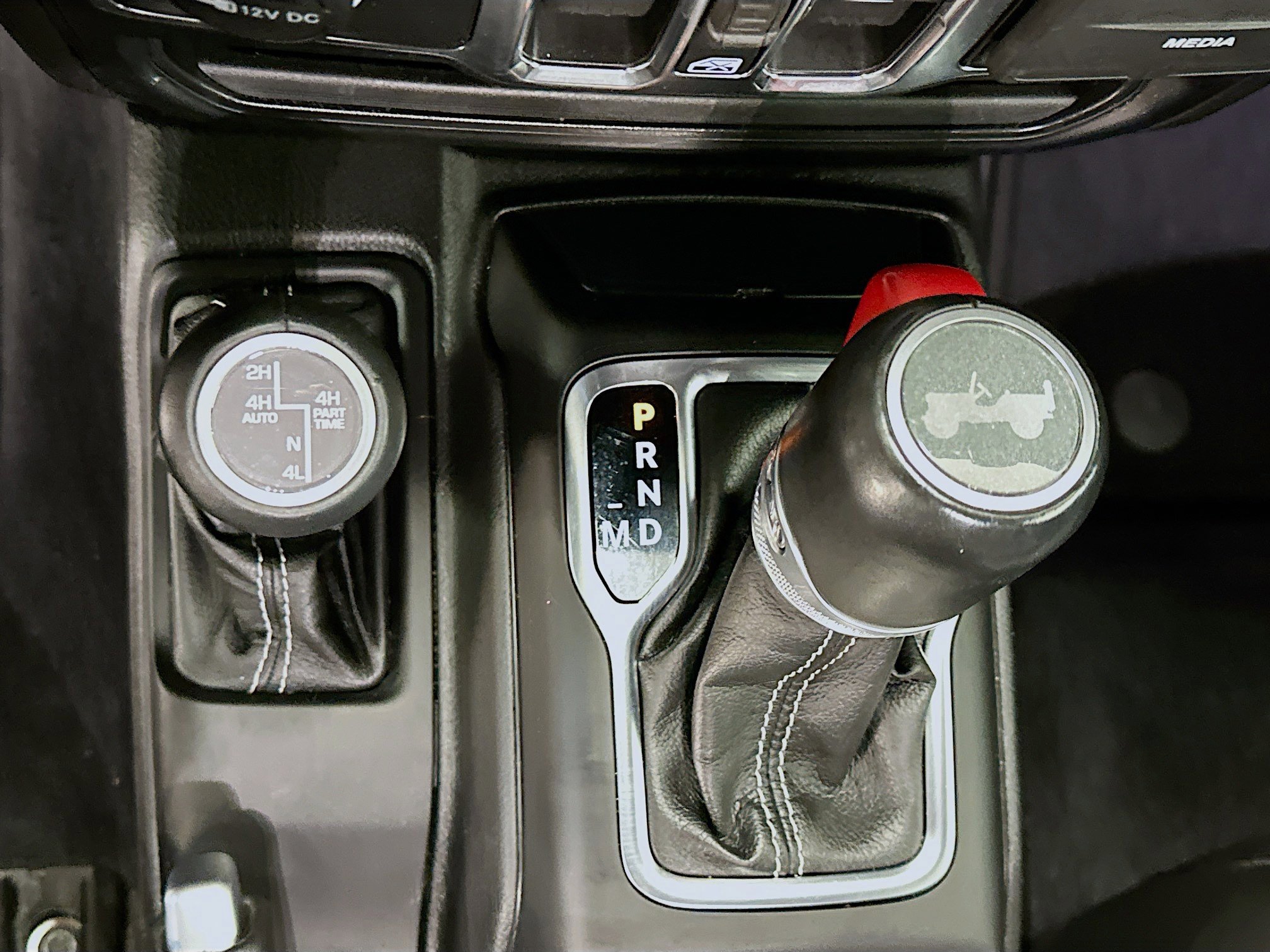 Used 2023 Jeep Wrangler Unlimited Sahara AWD/4WD image 25
