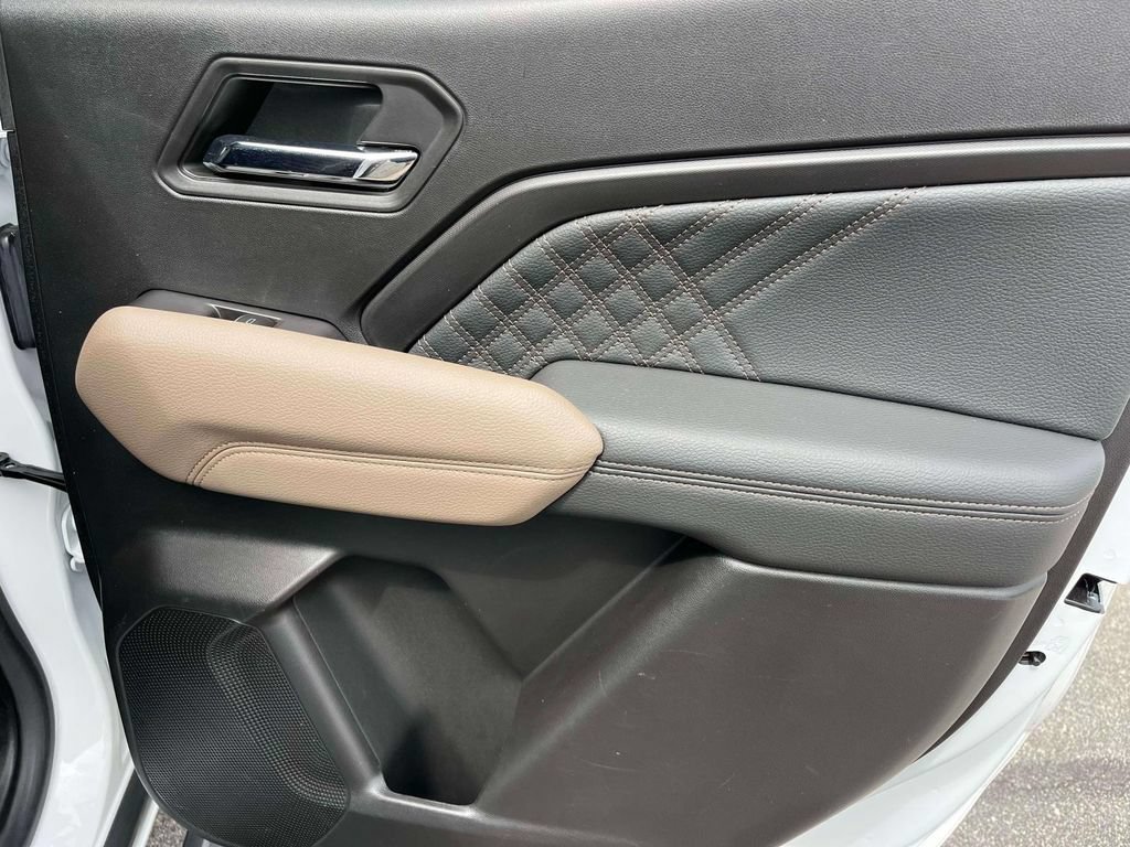 Certified 2023 GMC Canyon Denali AWD/4WD image 17