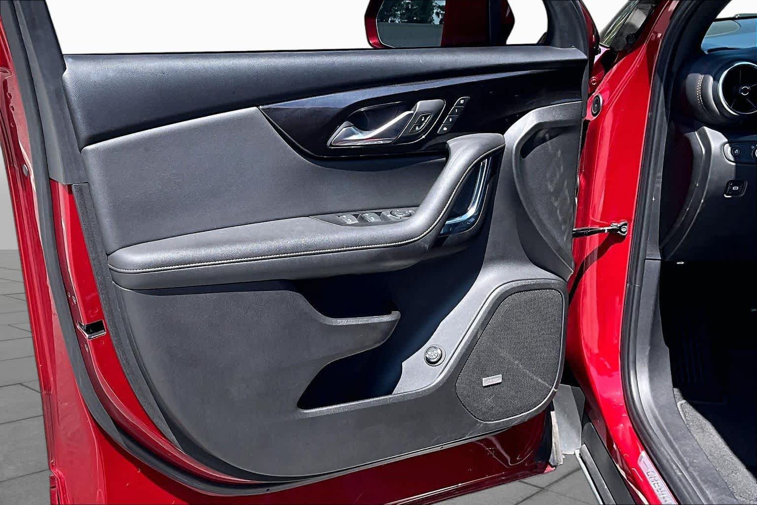 Used 2019 Chevrolet Blazer Premier w/ Sun and Wheels Package FWD image 22