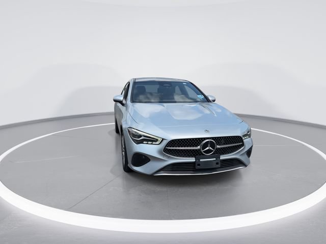 Used 2025 Mercedes-Benz CLA 250 image 3