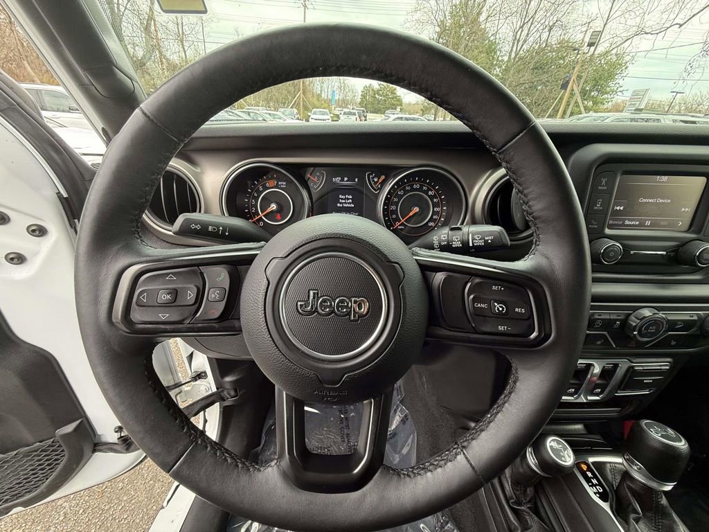 Used 2018 Jeep Wrangler Sport S image 21