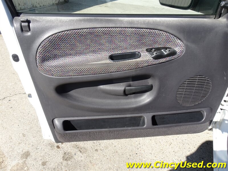 Used 2001 Dodge Ram 2500 Truck 2WD Quad Cab image 24