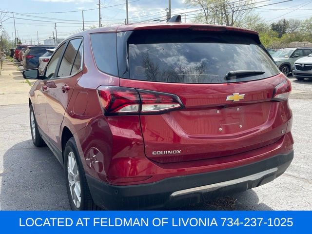 Used 2023 Chevrolet Equinox LT FWD image 2