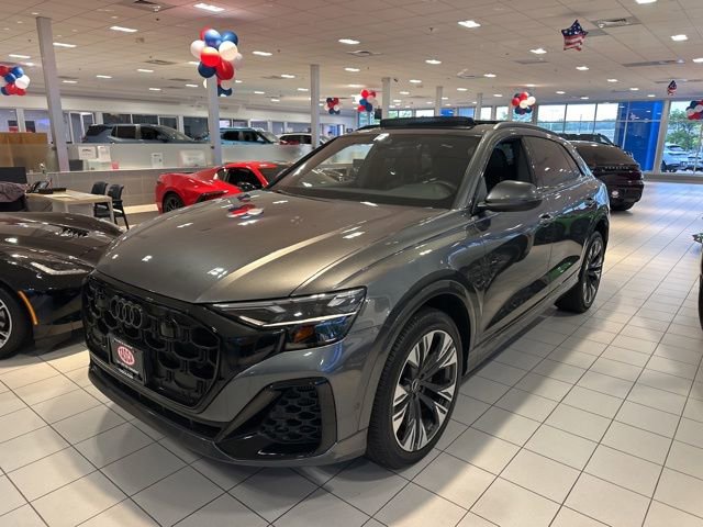 Used 2024 Audi Q8 Premium Plus AWD/4WD image 4