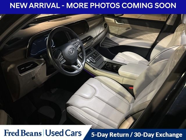 Used 2021 Hyundai Palisade Calligraphy image 16