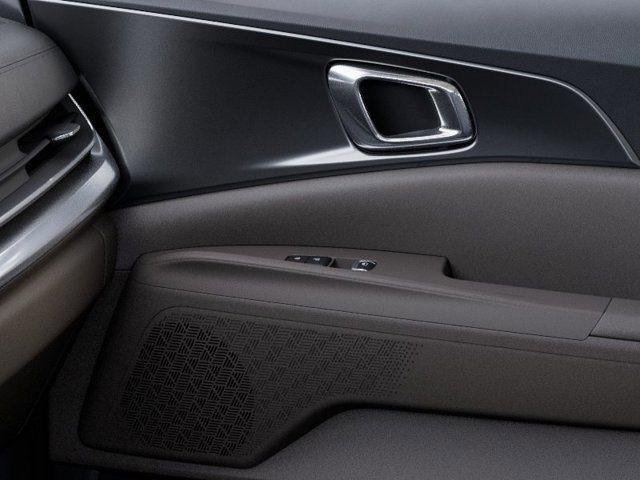 New 2026 Kia Carnival FWD image 25