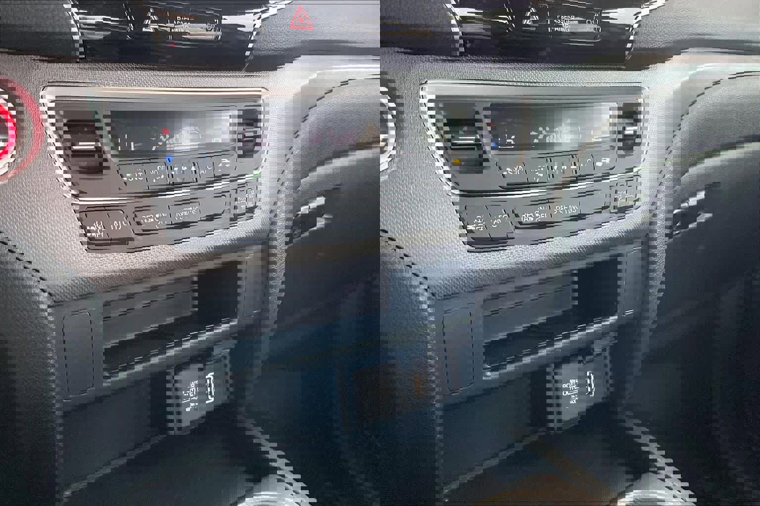 Used 2023 Honda Ridgeline Sport image 32