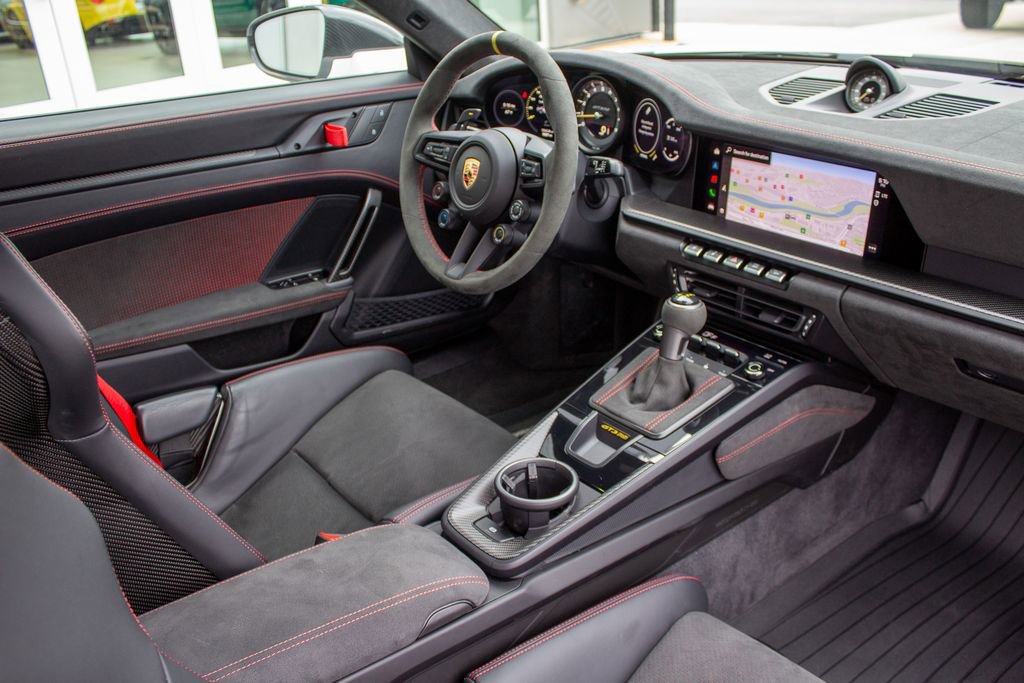 Used 2025 Porsche 911 GT3 RS RWD image 13