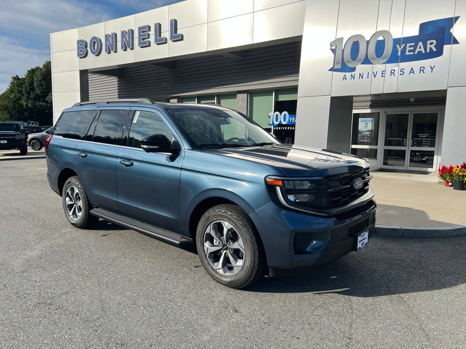 New 2027 Ford Expedition Active