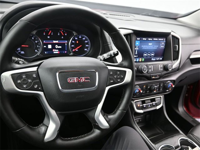 Used 2023 GMC Terrain SLT w/ Infotainment Package II image 14