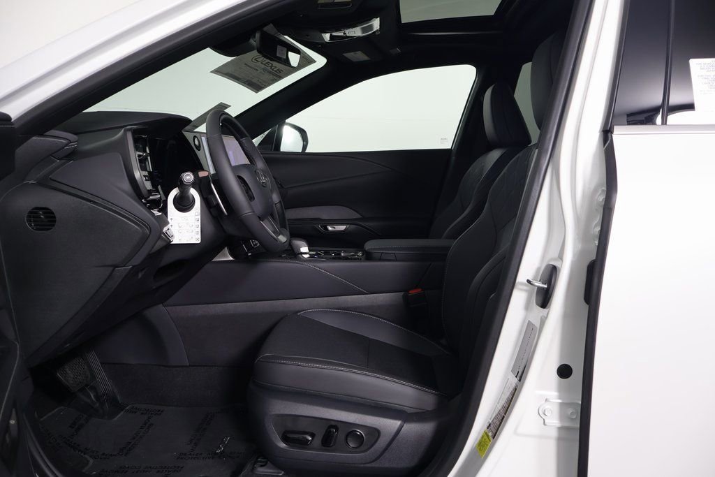 New 2026 Lexus RX 350 FWD image 5