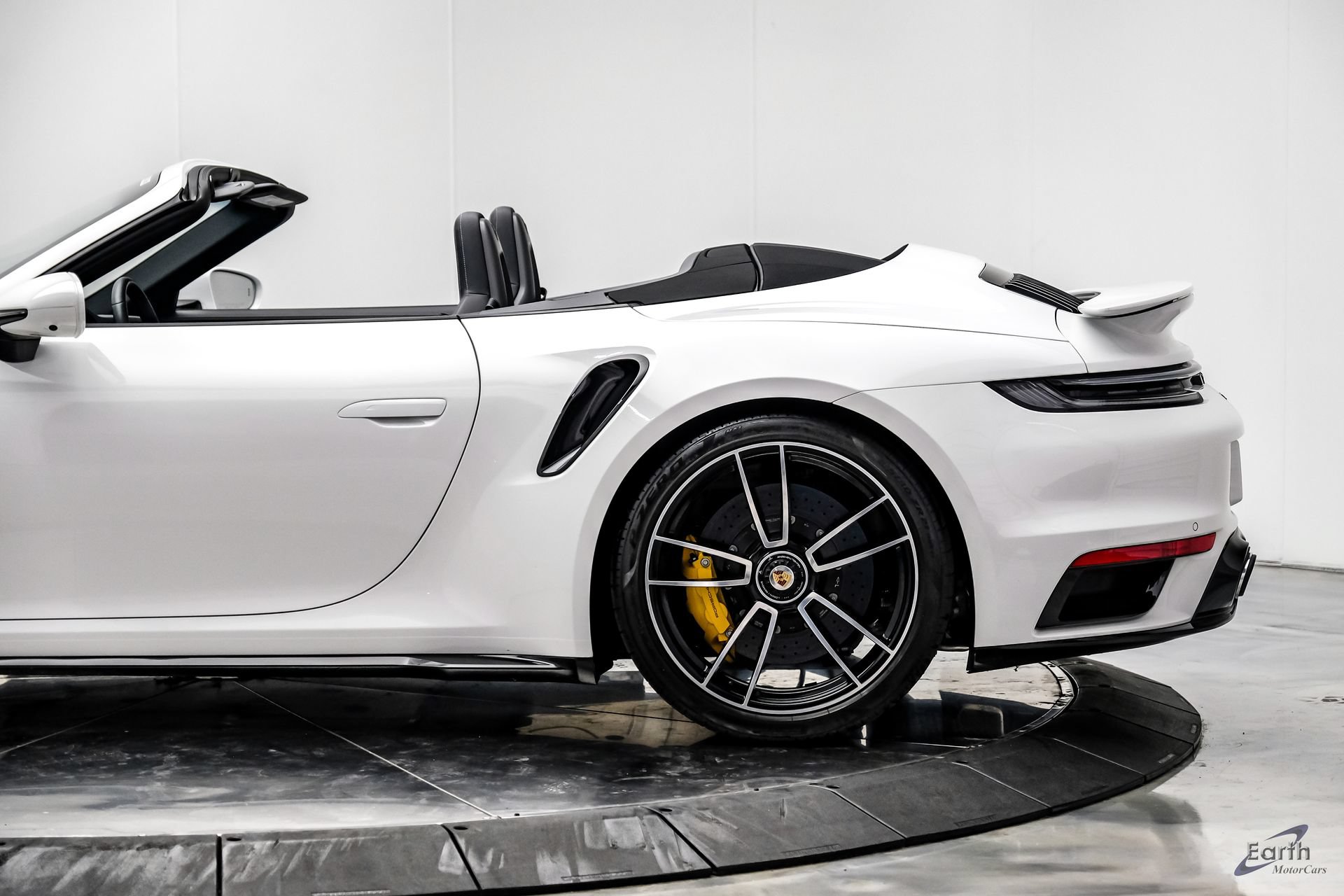 Used 2024 Porsche 911 Turbo S AWD/4WD image 11