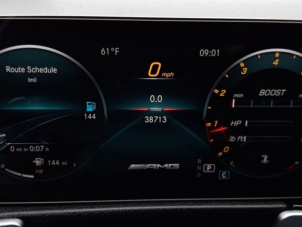 Used 2022 Mercedes-Benz GLB 35 AMG 4MATIC image 22