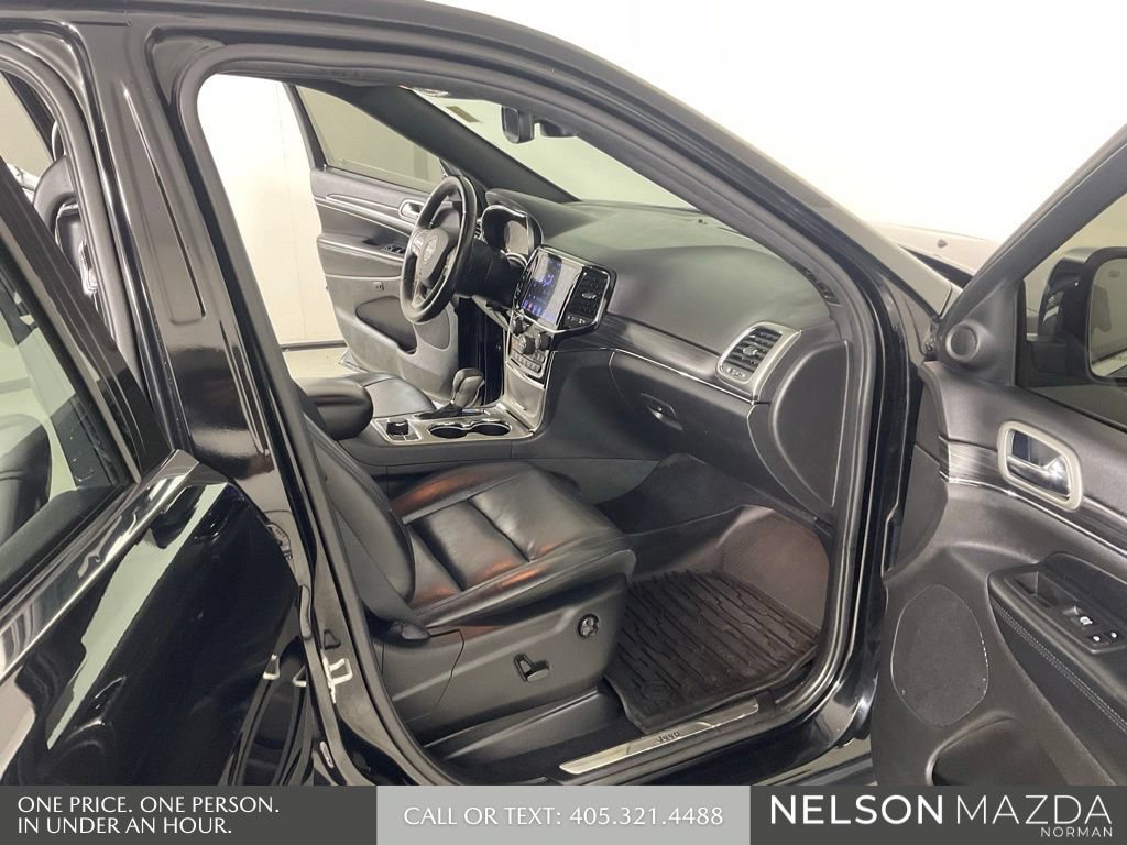 Used 2019 Jeep Grand Cherokee Limited AWD/4WD image 15