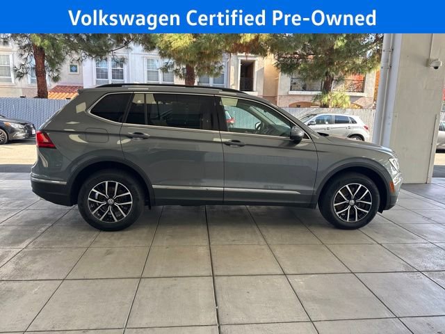 Certified 2021 Volkswagen Tiguan SE image 10